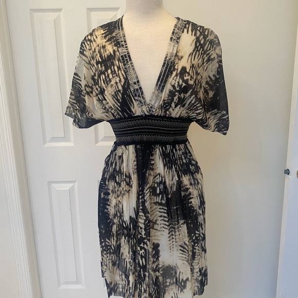 Vivienne Tam Dresses Vivienne Tam Sheer Mesh Embroidered Waist